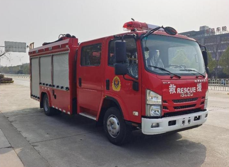 楚勝牌 CSC5100GXFSG40/06 型五十鈴水罐消防車